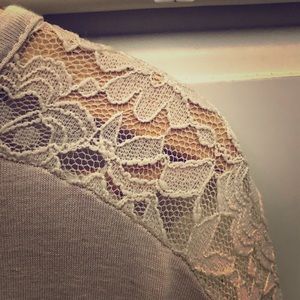 BONUS GIFT: FOREVER 21 TOP